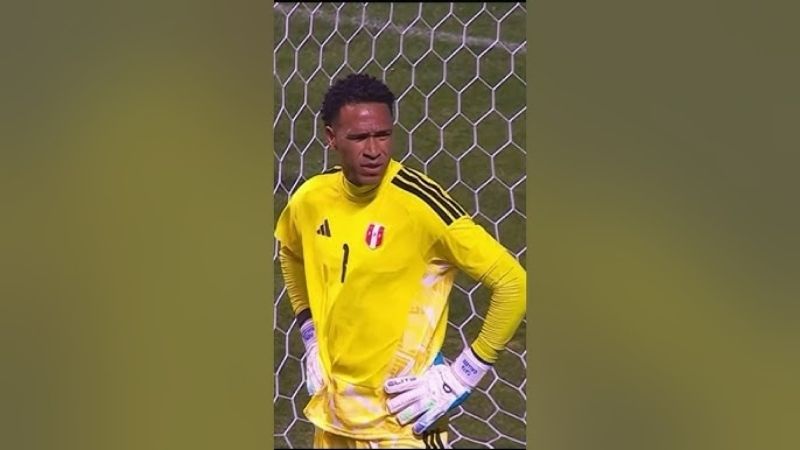 Thủ môn Gallese phản lưới nhà khiến Peru thua 0-3 trước Tây Ban Nha.