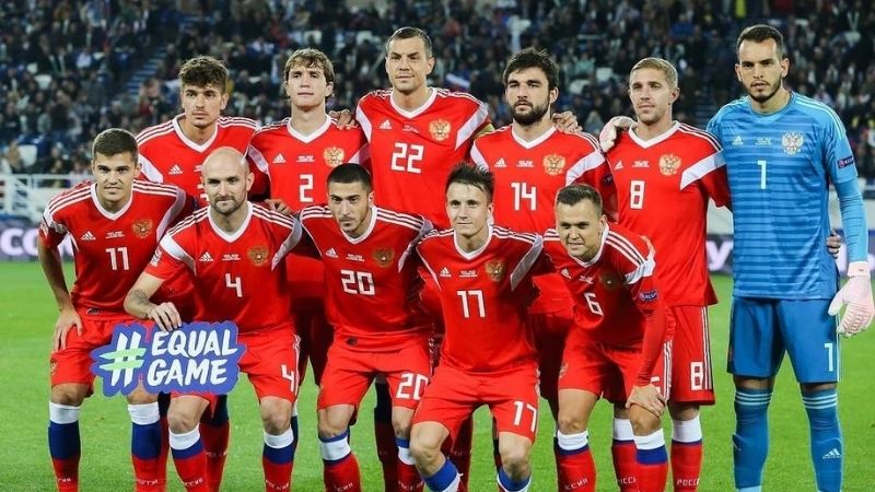 Fan Nga lỡ World Cup 2026 do đội nhà bị cấm và visa sang Mỹ bị siết chặt.
