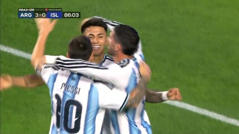 De Paul kiến tạo cho Almada dứt điểm gọn gàng, ấn định chiến thắng 3-0 cho Argentina.
